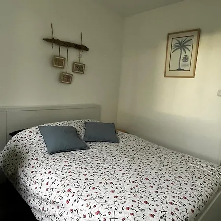 Maison Sur Plein Pied-a Cote De La Holiday home Hermanville-sur-Mer